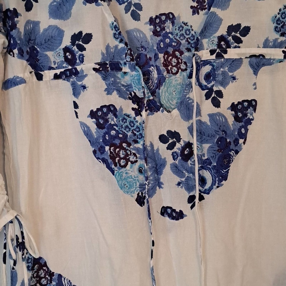 Moda Praia white and blue floral tunic/NWT Fringe Swim Cover - Picture 2 of 6
